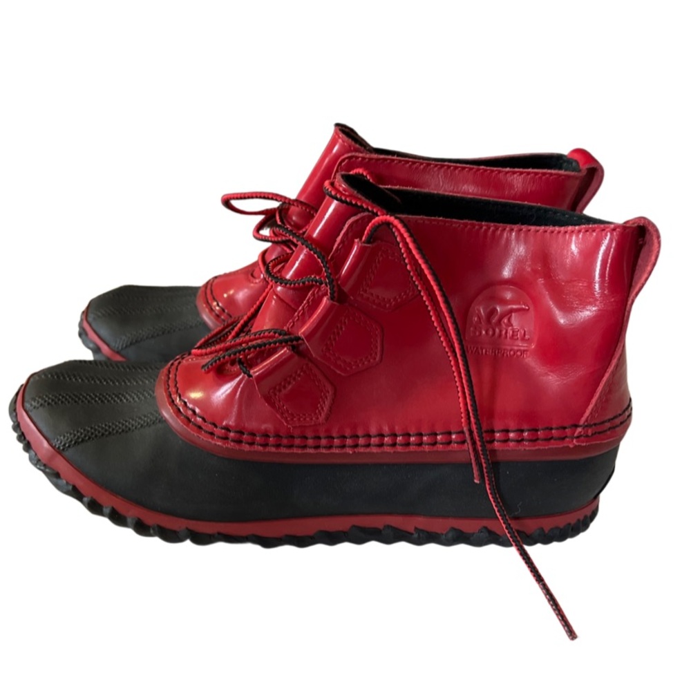 Never worn Sorel Out and About rain boot in red 8.5 as seen in Anthropologie